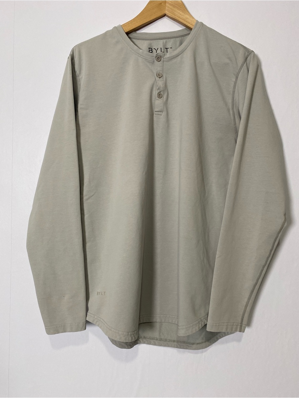 BYLT Premium Basics Men's Longsleeve Medium Light Gray Layering Casual